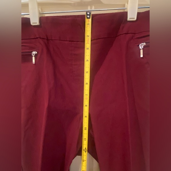 SoHo Bordeaux Color Cropped Stretch Skinny Slacks - Picture 5 of 7